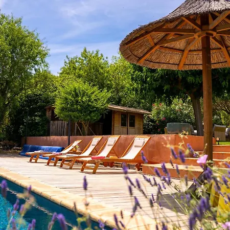 Climatisée Avec Piscine à *
