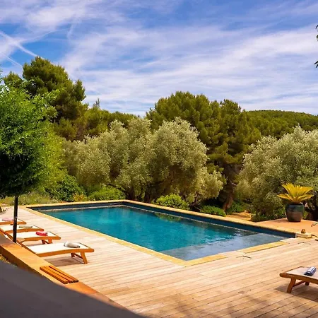 Climatisée Avec Piscine à Sanary-sur-Mer